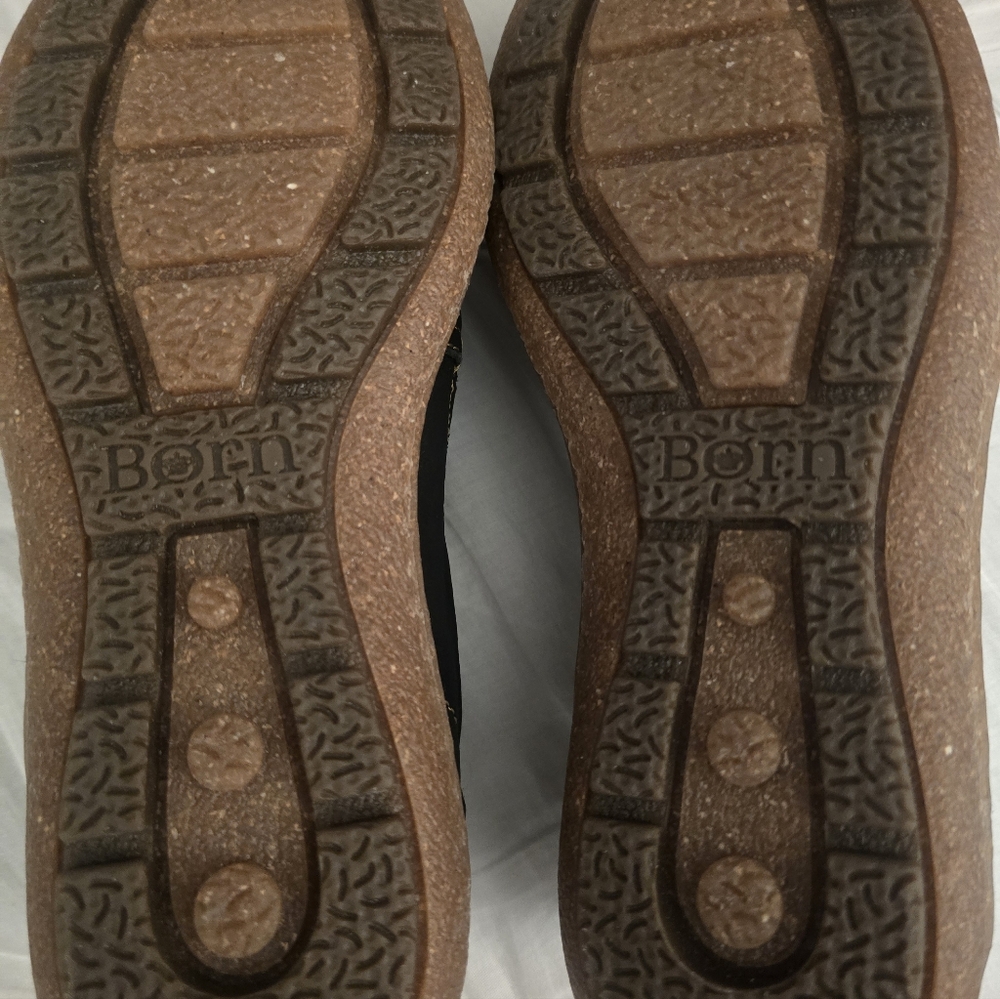 NWT BORN NAMPA Black Nubuck Size 8. 10% OFF FINAL PRICE DROP - Picture 5 of 10